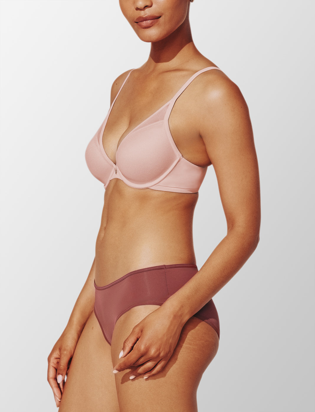 24/7® Classic Uplift Plunge Bra